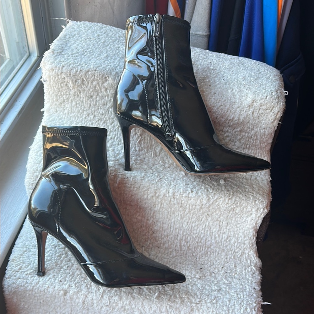 High Heeled Boots